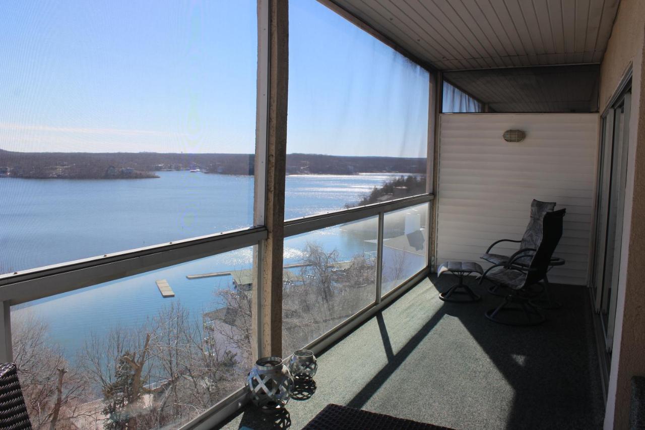  | Lake Ozarks Get Away Topsider