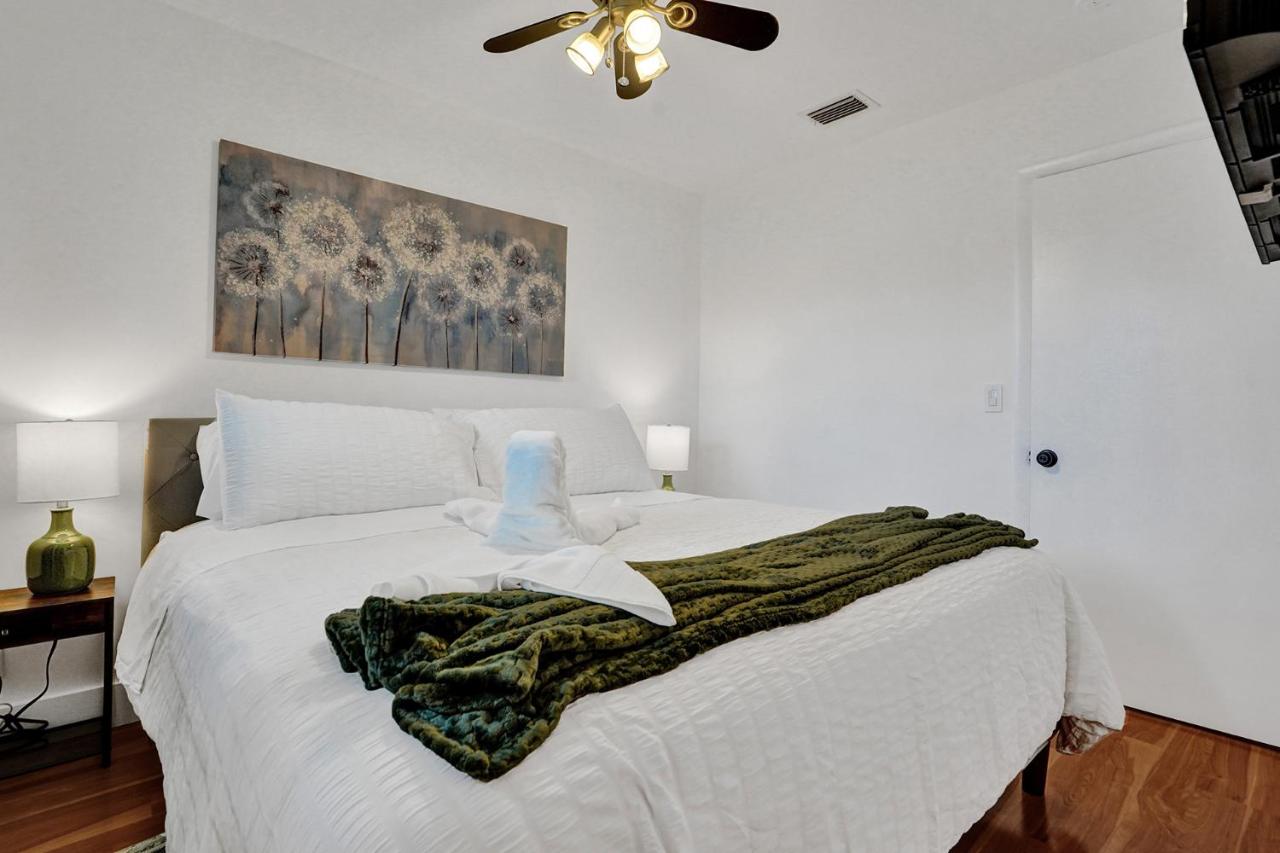  | Stellar stay in wonderful 7bd villa Pool-Playground