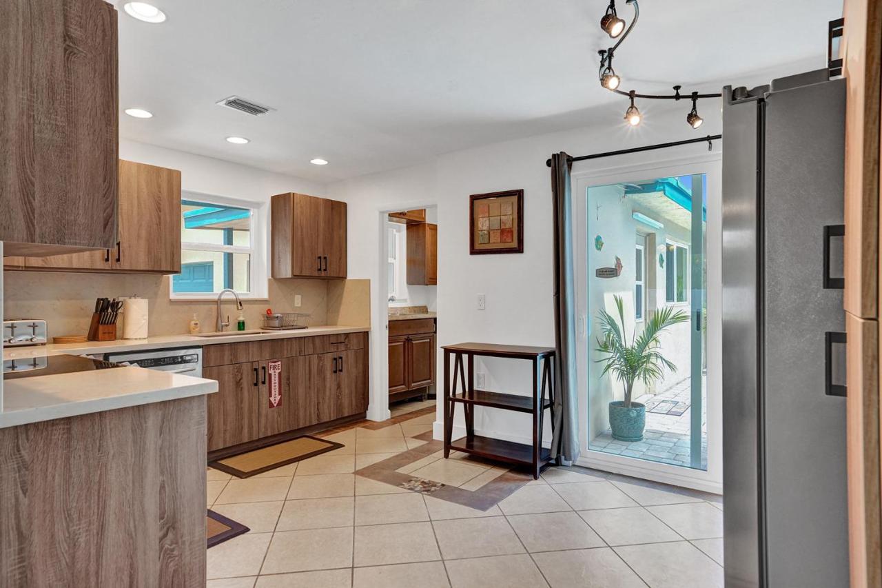  | Stellar stay in wonderful 7bd villa Pool-Playground