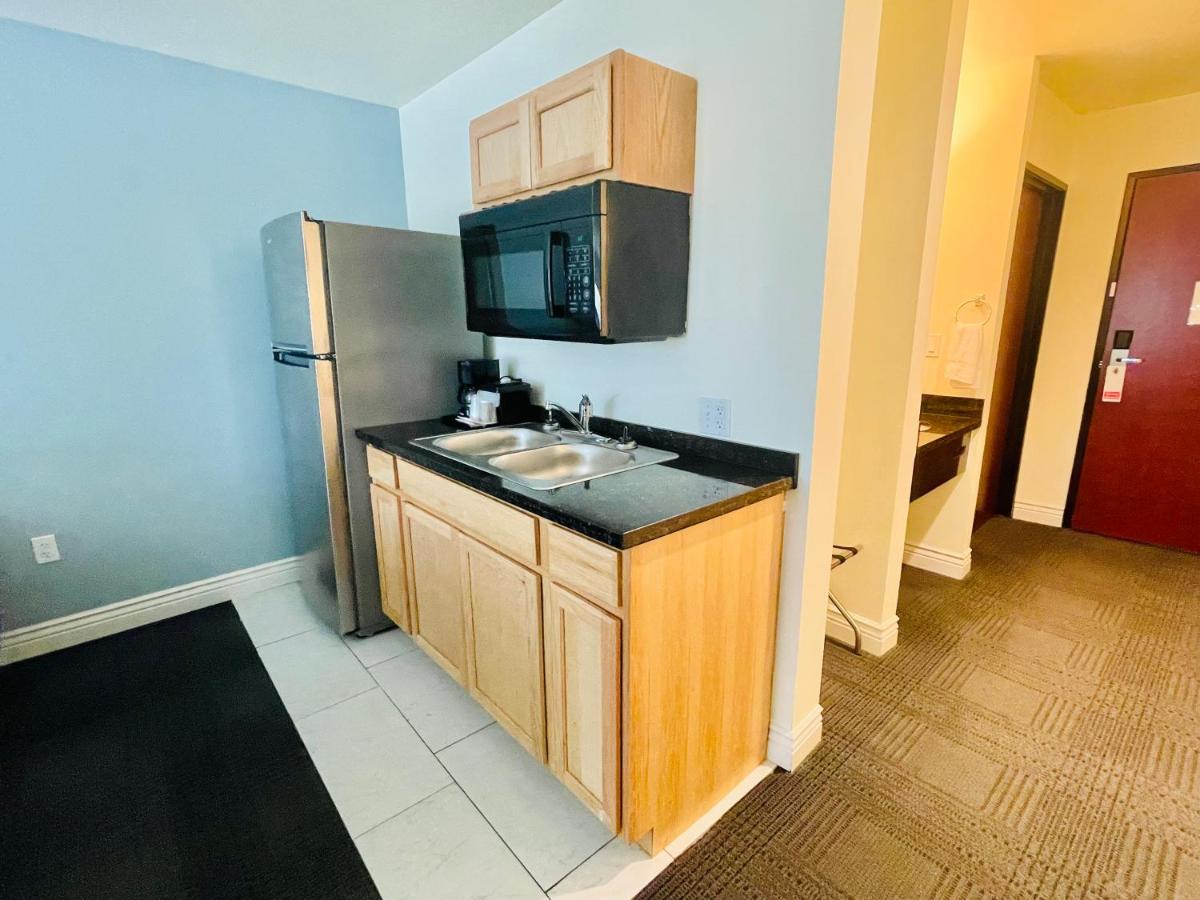 Deluxe Double Room at FairBridge Inn & Suites Cuero