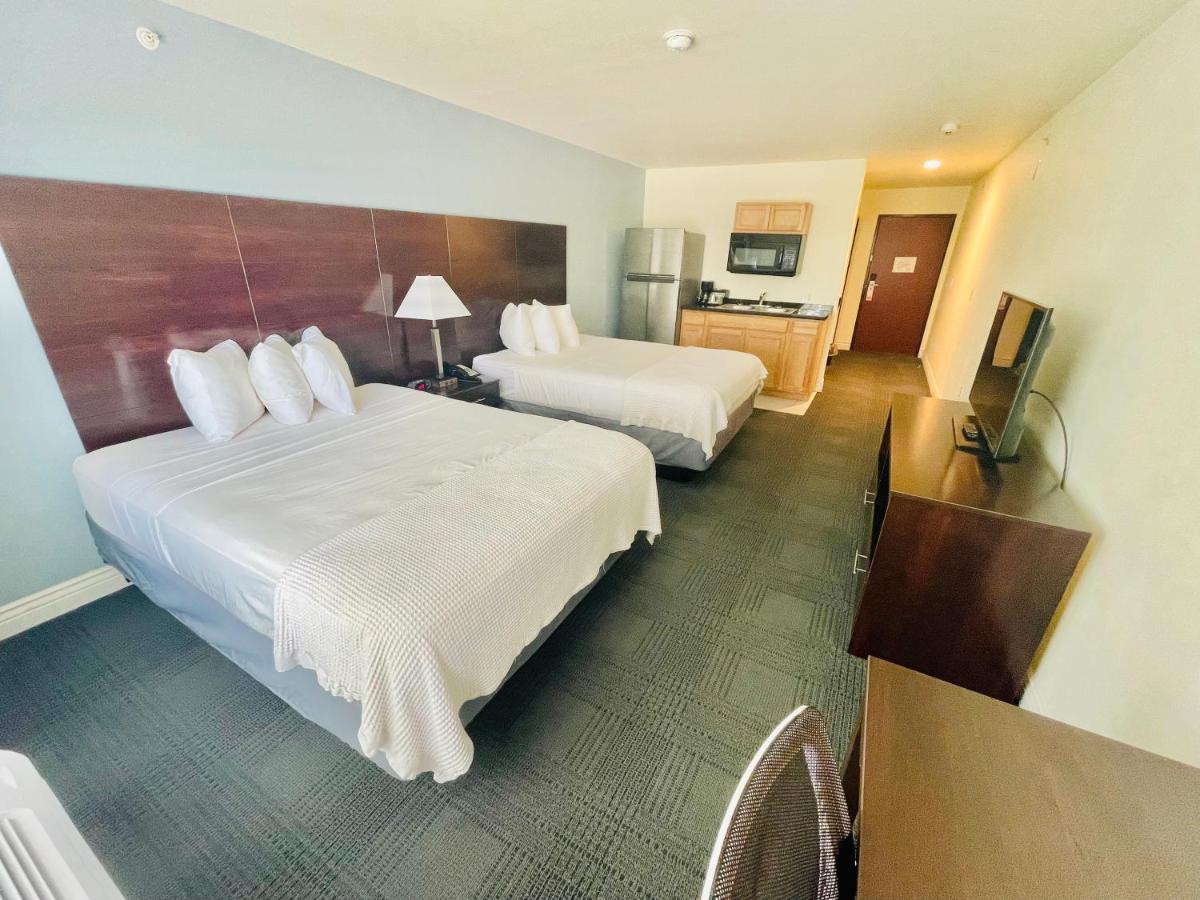 Deluxe Double Room at FairBridge Inn & Suites Cuero