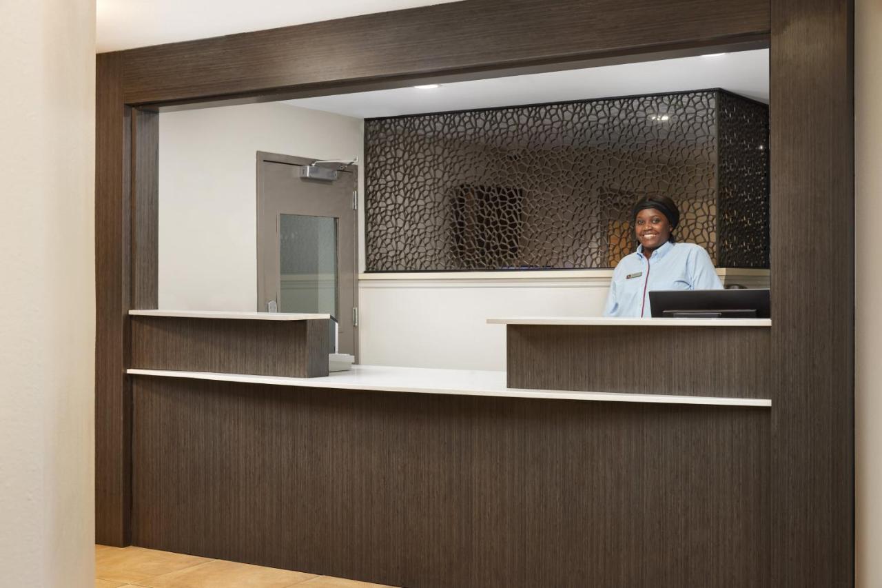  | Candlewood Suites I-26 @ Northwoods Mall, an IHG Hotel
