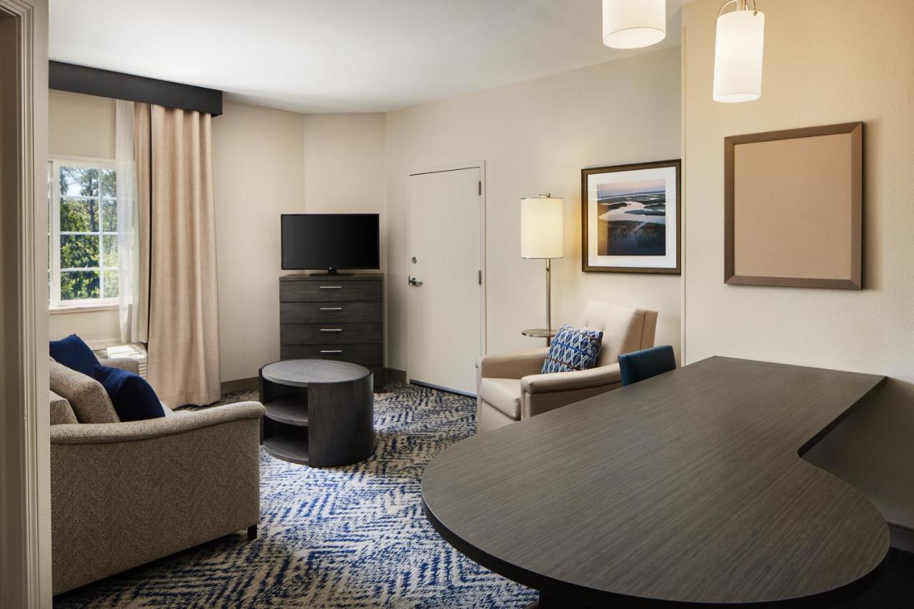  | Candlewood Suites I-26 @ Northwoods Mall, an IHG Hotel
