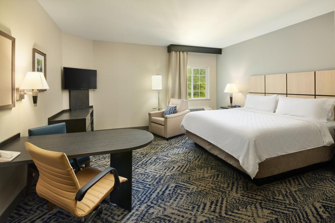  | Candlewood Suites I-26 @ Northwoods Mall, an IHG Hotel