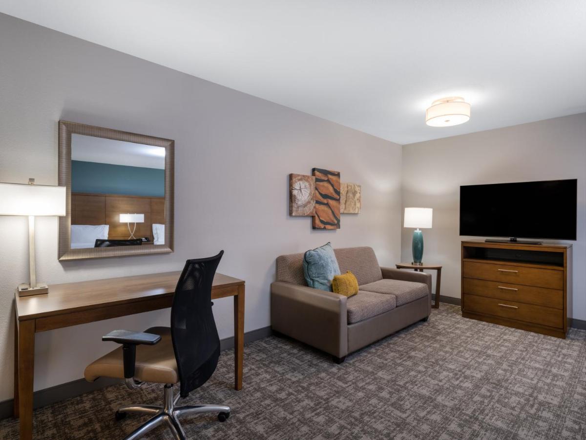 Queen Studio Suite with Two Queen Beds - Mobility Access Tub/Non-Smoking at Staybridge Suites Sioux City Southeast by IHG