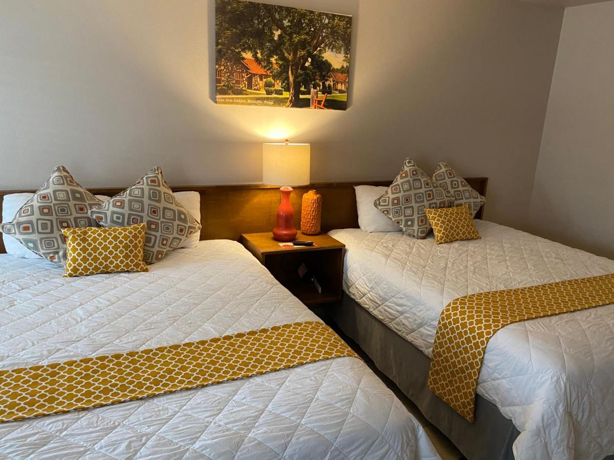 | River Trail Cottages
