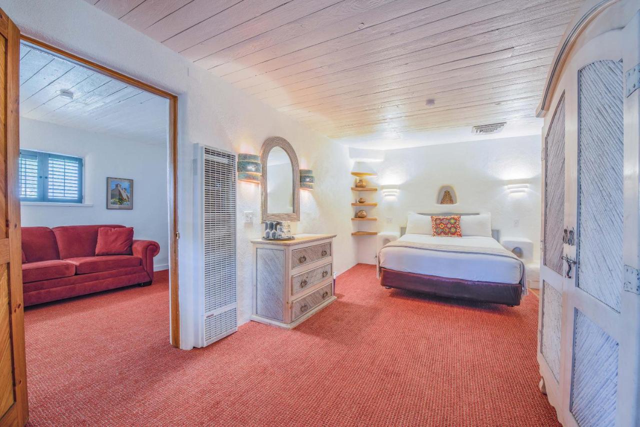 Queen Suite at The Historic Taos Inn