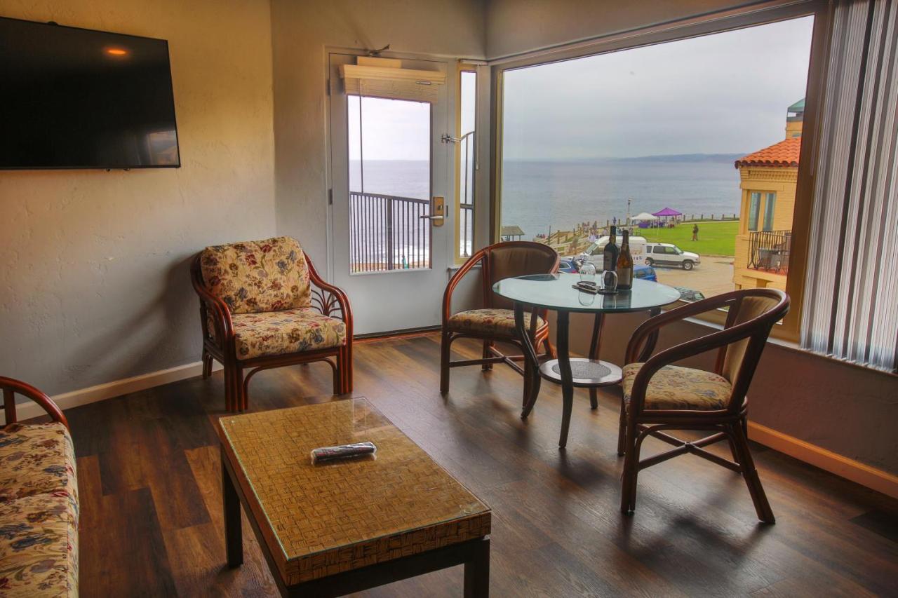 Superior Suite at Pantai Inn