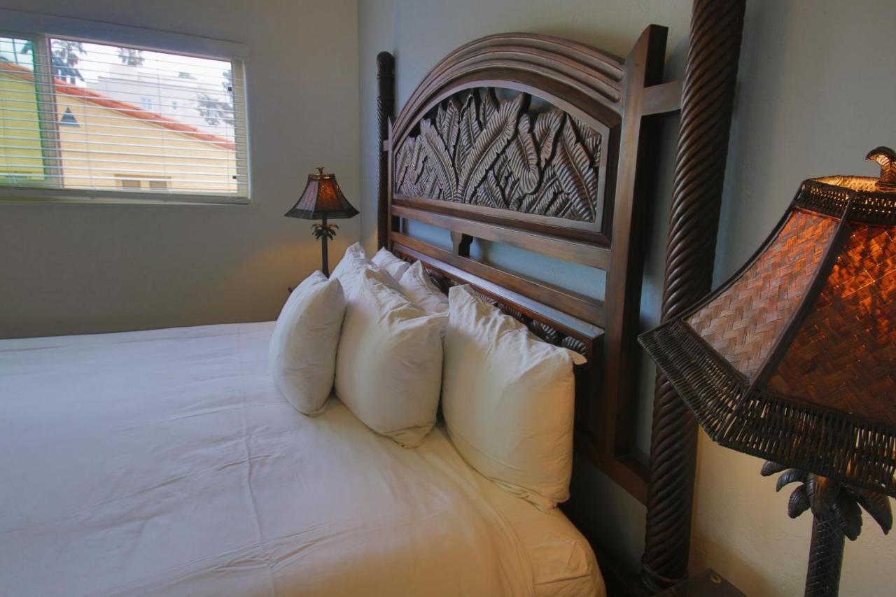 Superior Suite at Pantai Inn