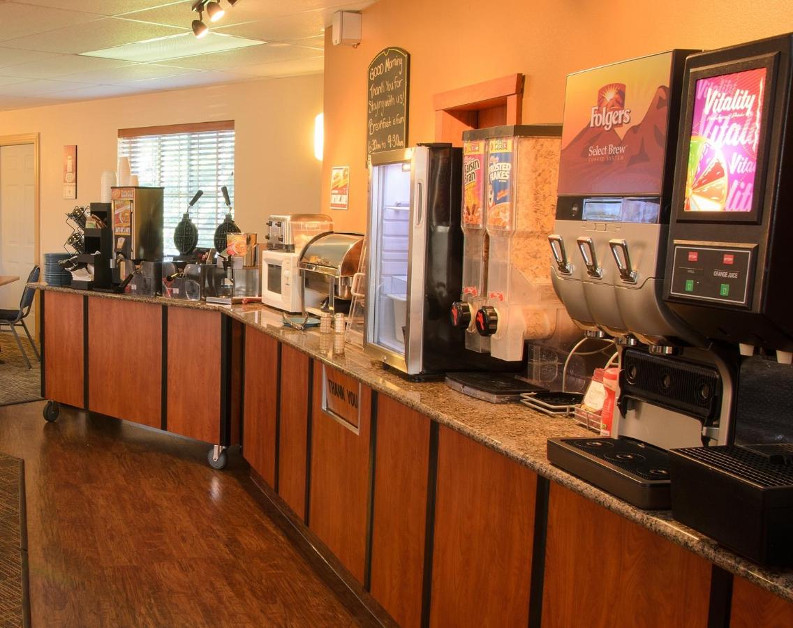 | North Star Hotel Pictured Rocks