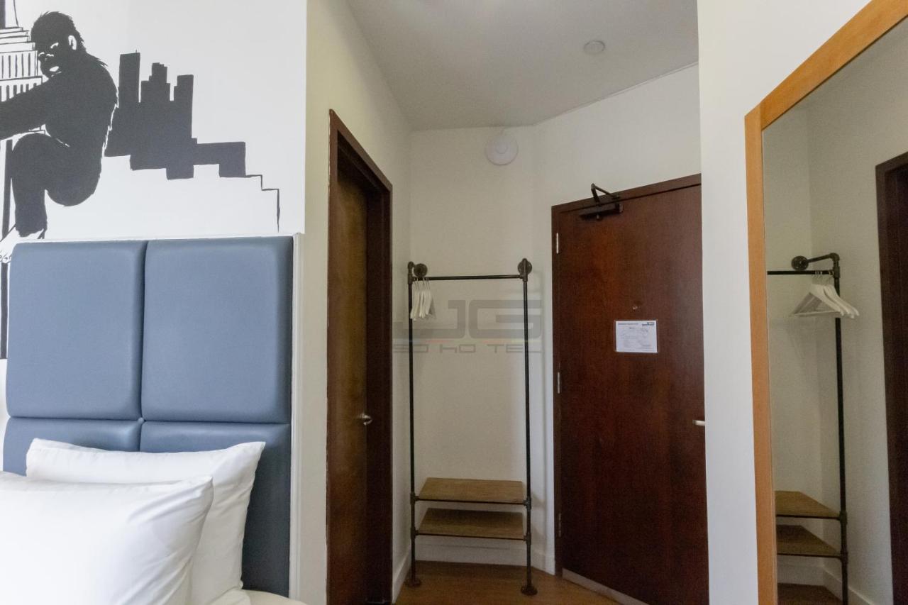 Standard Twin Room at JGSTAY - Soho