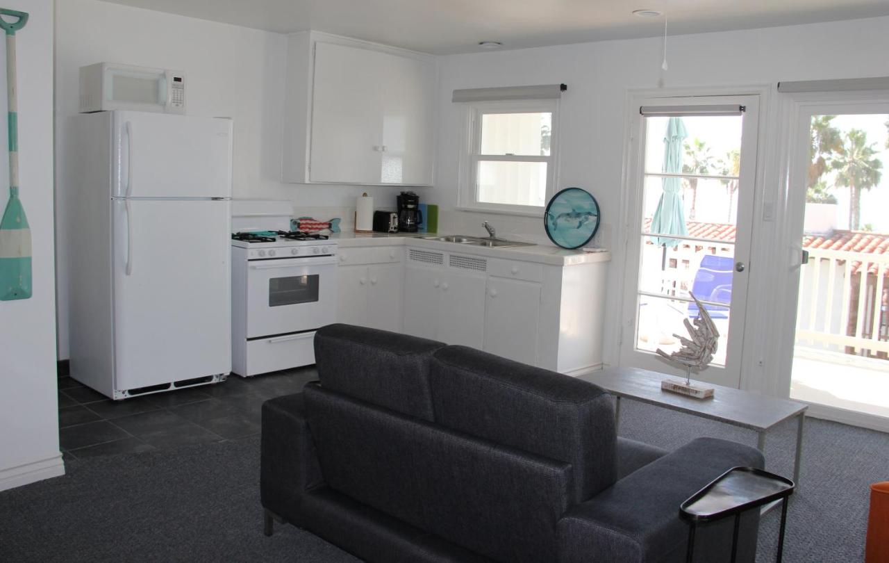 Partial Ocean View Suite at Sea Horse Resort