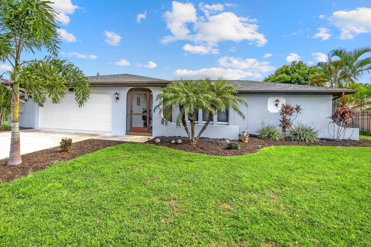 | Dream family vacation, pool fun, pet friendly - Villa Florida Flair