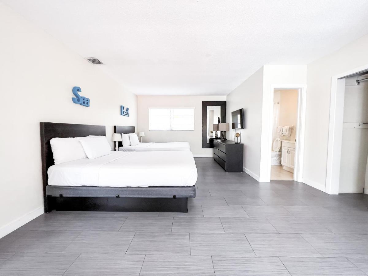 | Tara Hotel A North Beach Village Resort Hotel