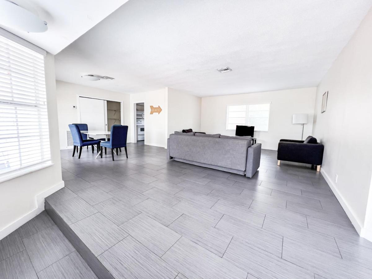 | Tara Hotel A North Beach Village Resort Hotel