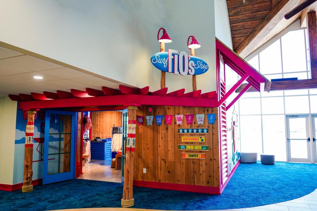 | Castaway Bay by Cedar Point Resorts