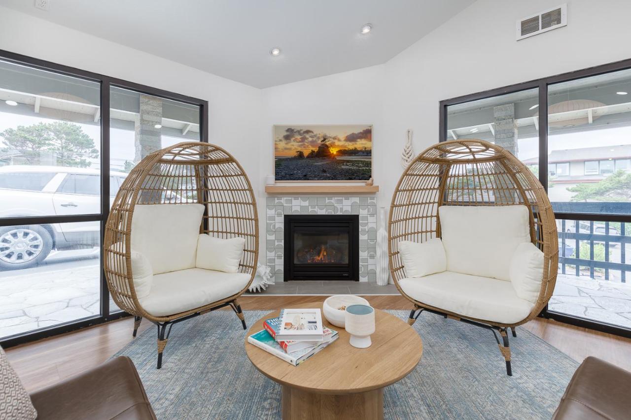 | Surfland Hotel