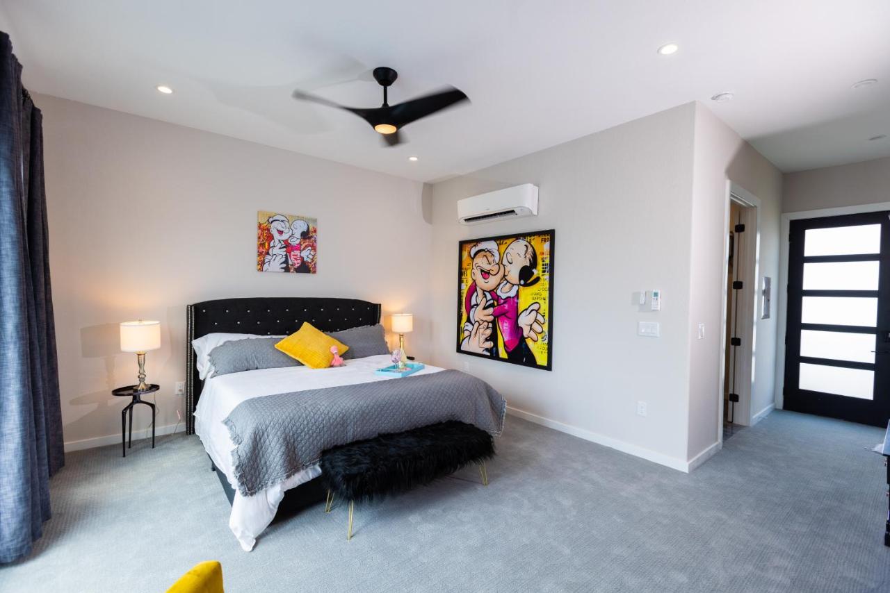  | The Bentley Hotel on 290