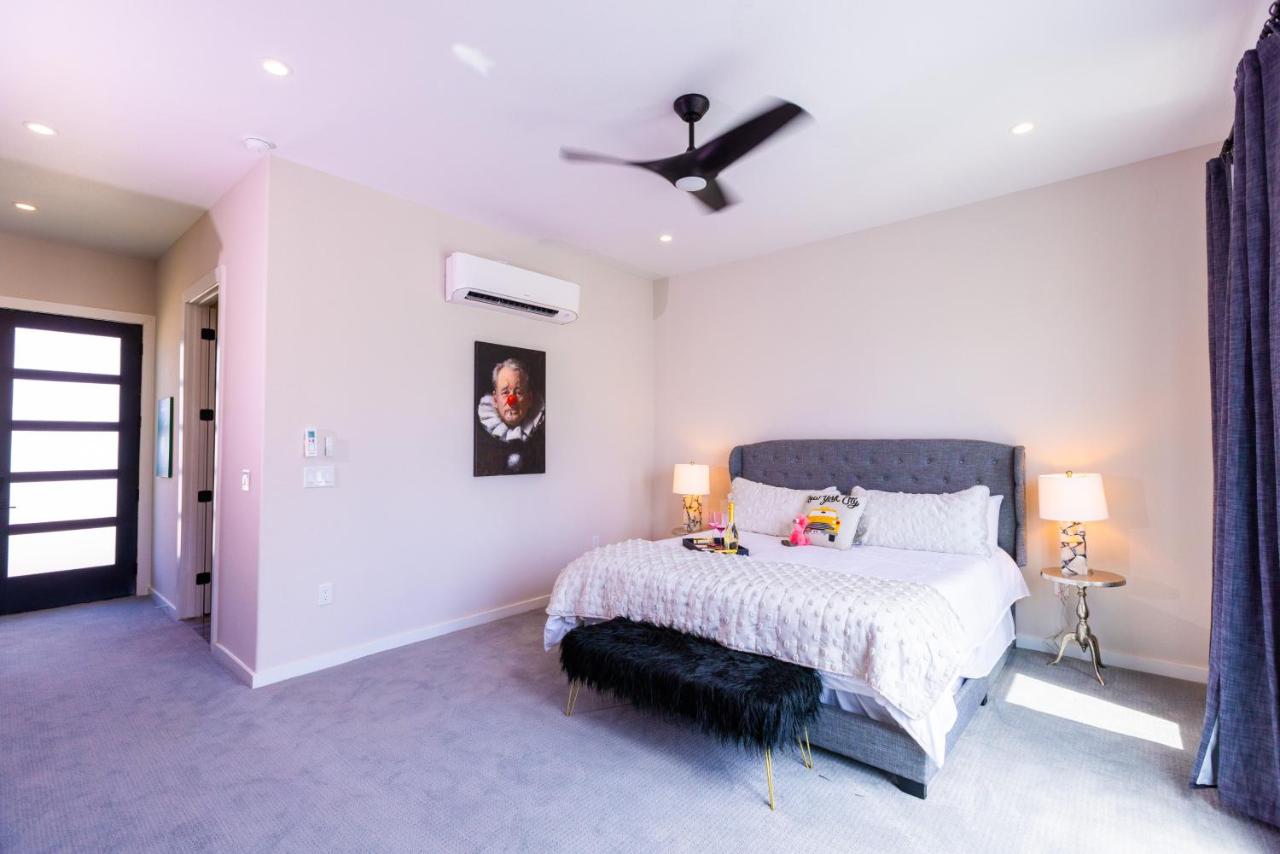  | The Bentley Hotel on 290