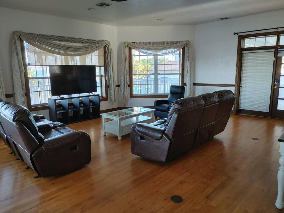 | Villa Melbourne inter-coastal 2 floors 7br