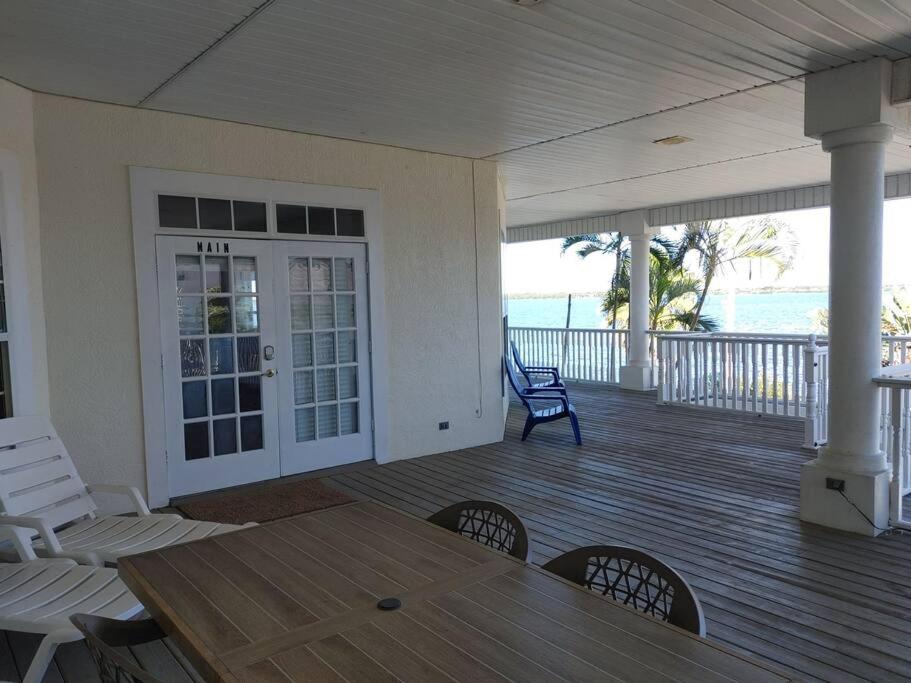 | Villa Melbourne inter-coastal 2 floors 7br