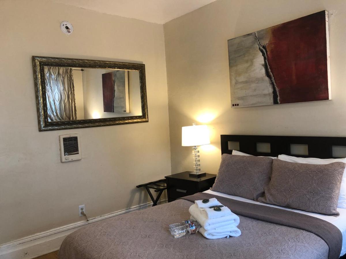 Deluxe Double Room at Luz Hotel