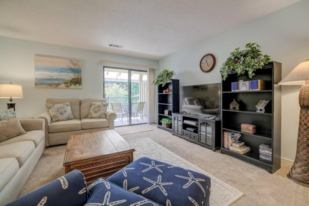  | Close to Golfing and Beach