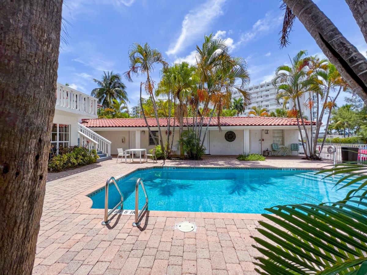 | Tara Hotel A North Beach Village Resort Hotel