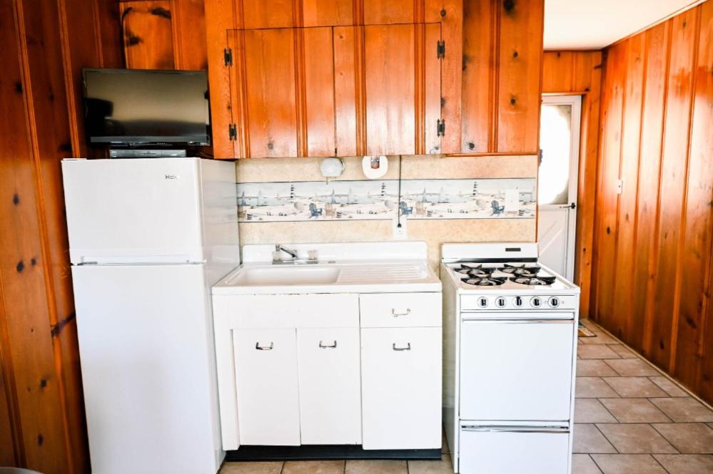  | Lamplighter Resort