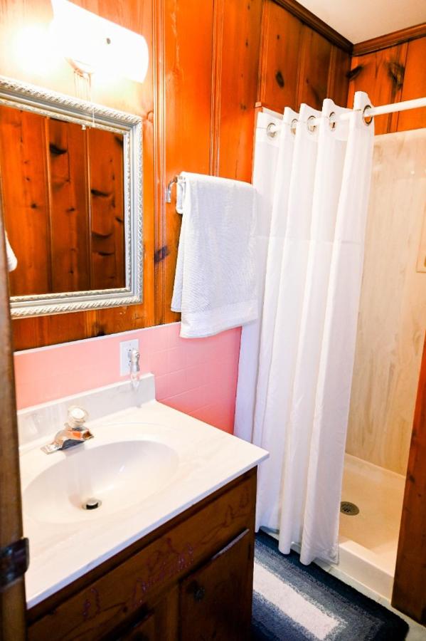 | Lamplighter Resort