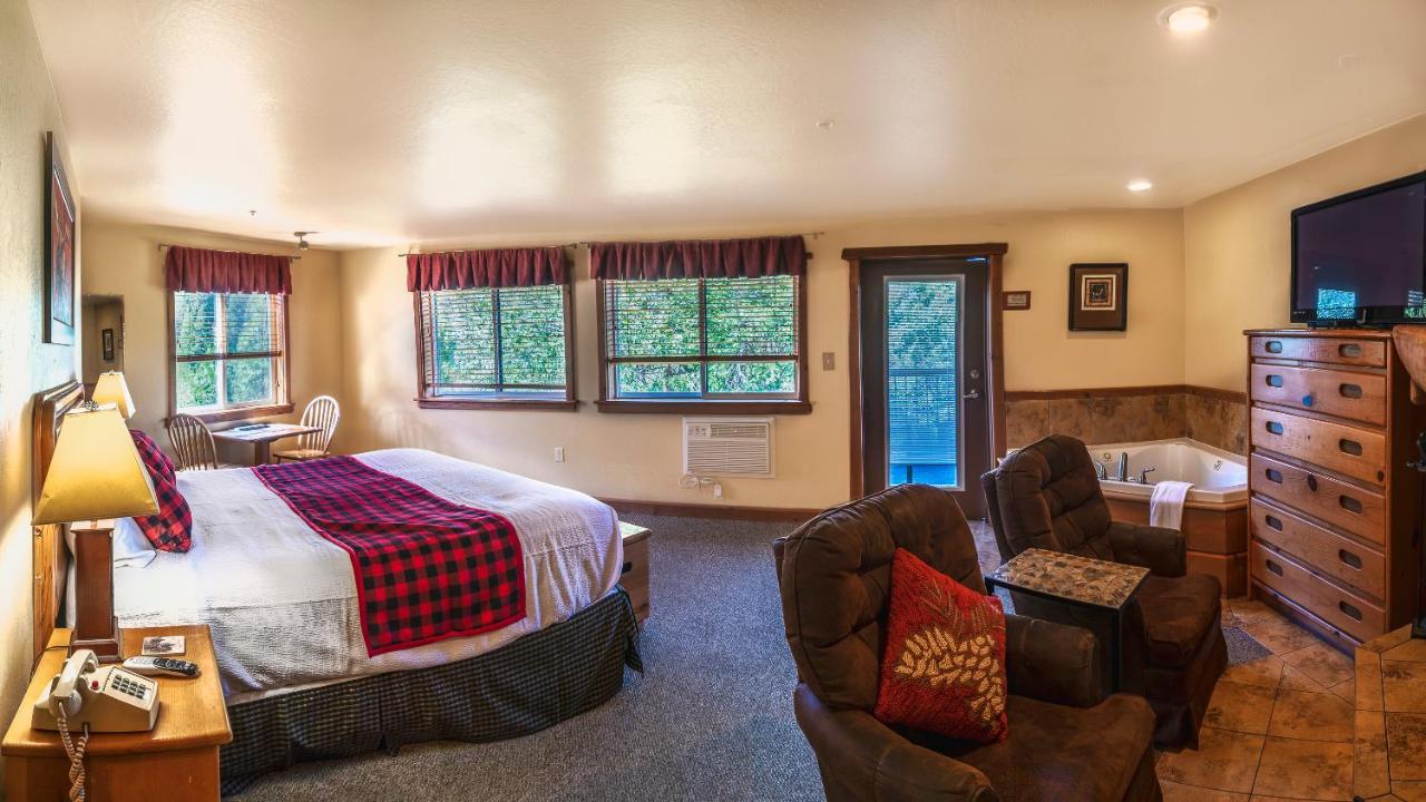  | Callahan's Lodge