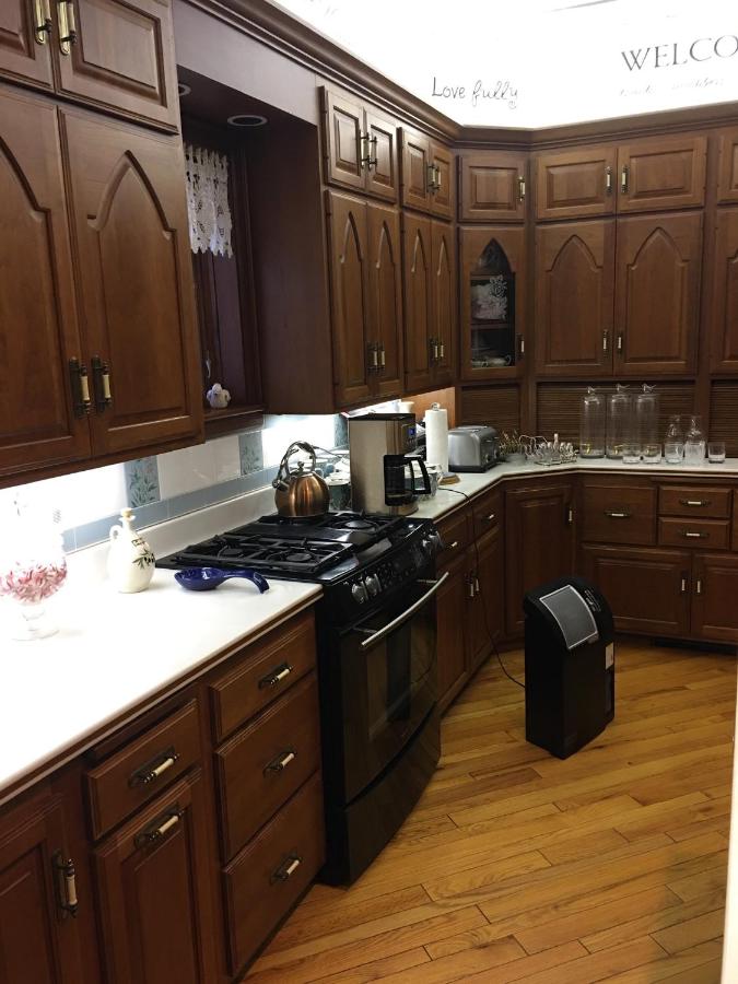 | Queen Anne Bed and Breakfast