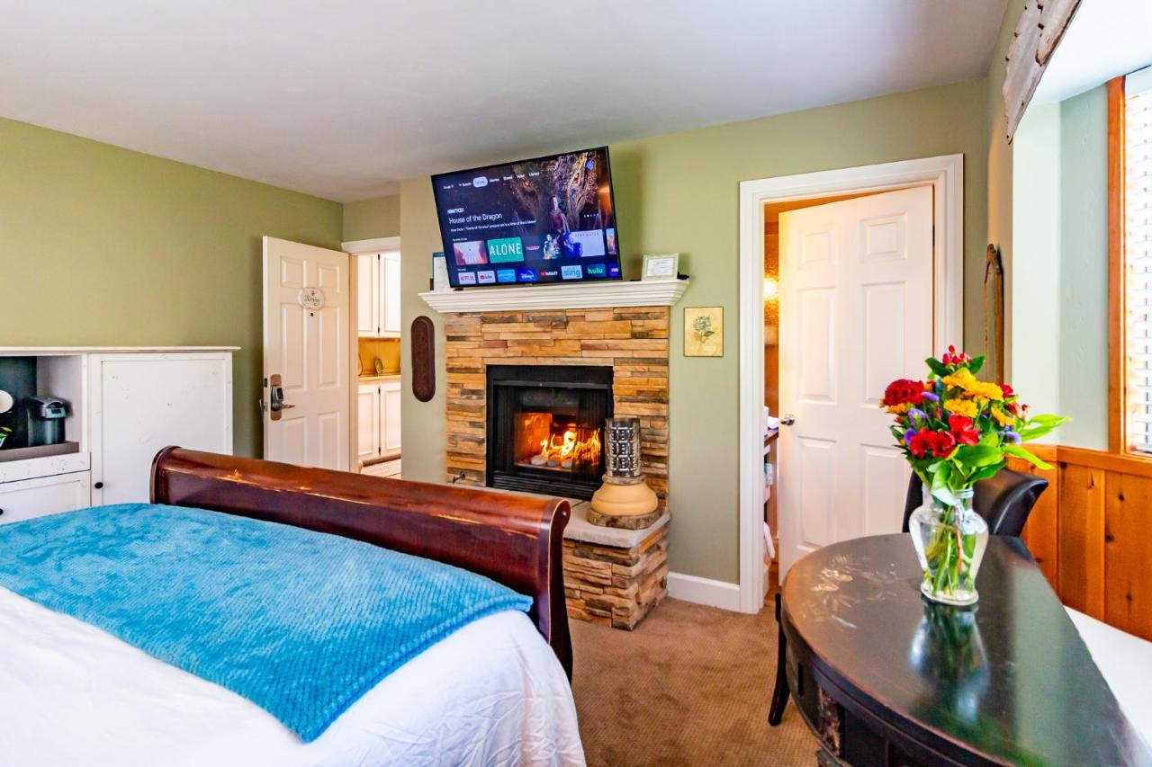 | J Patrick Inn
