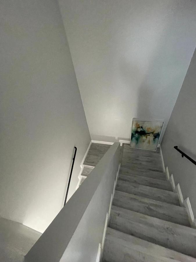 | LA Modern Hostel