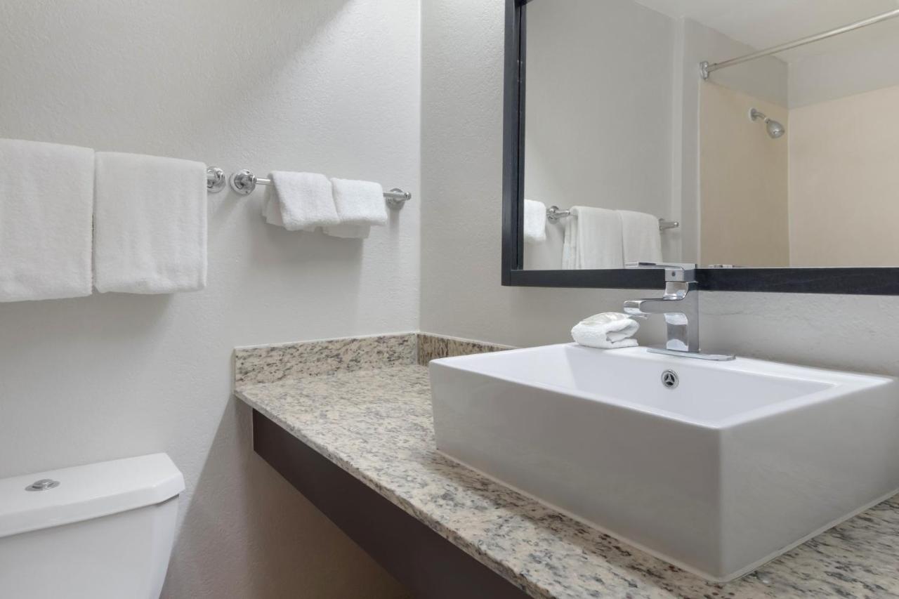 Suite King Room - Non-Smoking at Red Roof Inn San Antonio - Seaworld/ Northwest