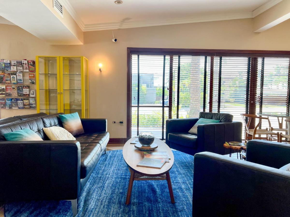 | Victoria Park Hotel