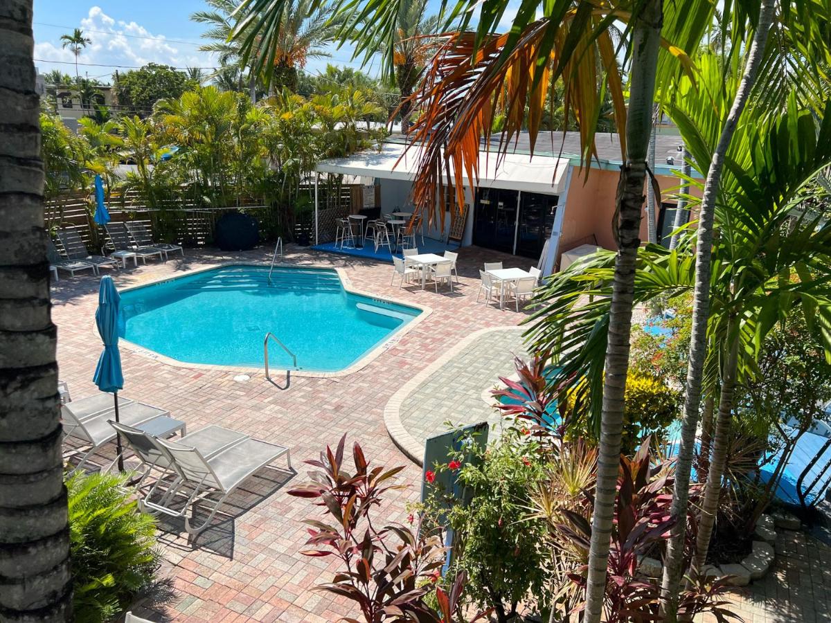 | Victoria Park Hotel