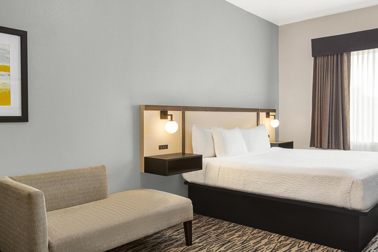 1 King Bed, Non-Smoking at Ramada by Wyndham Marina