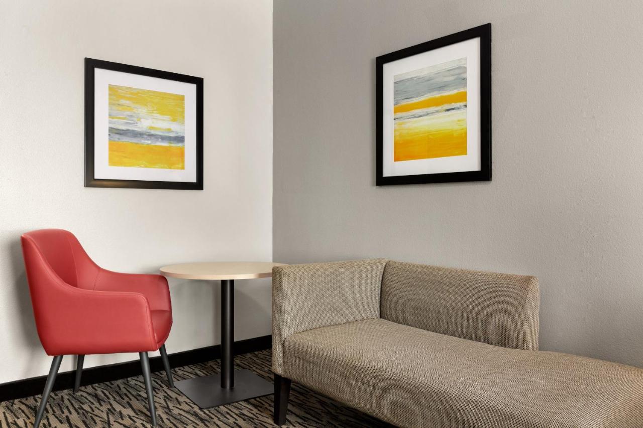 1 King Bed, Non-Smoking at Ramada by Wyndham Marina