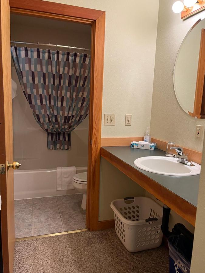 King Room with Balcony at River Run Inn