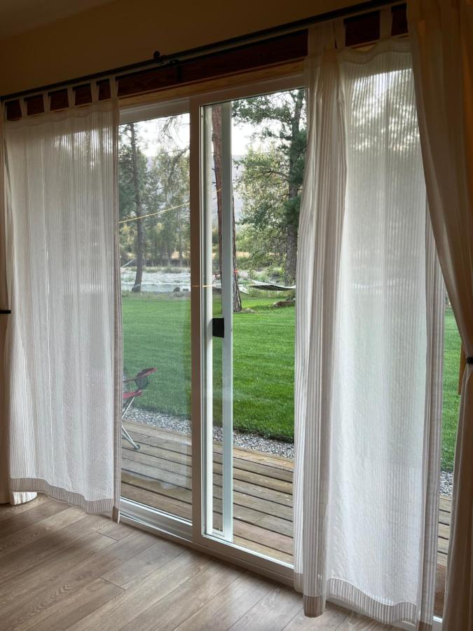 Deluxe Family Room at River Run Inn