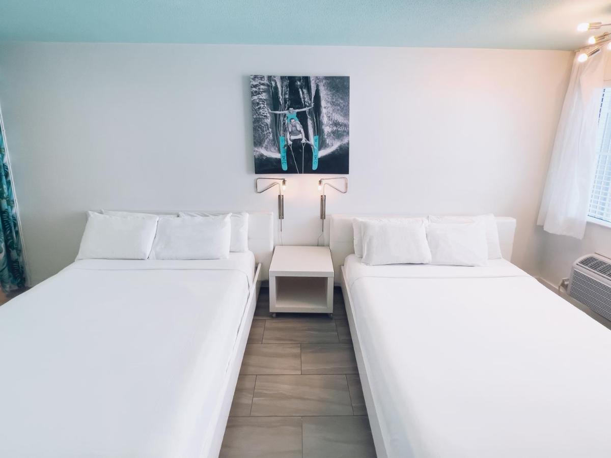  | Aqua Hotel