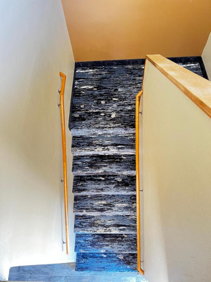 | Designer Inn and Suites