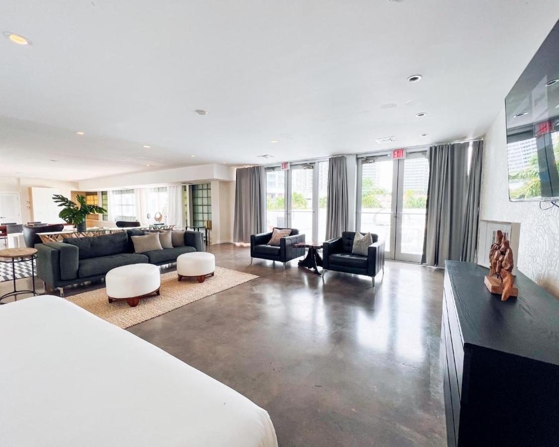 Penthouse I at North Beach Hotel