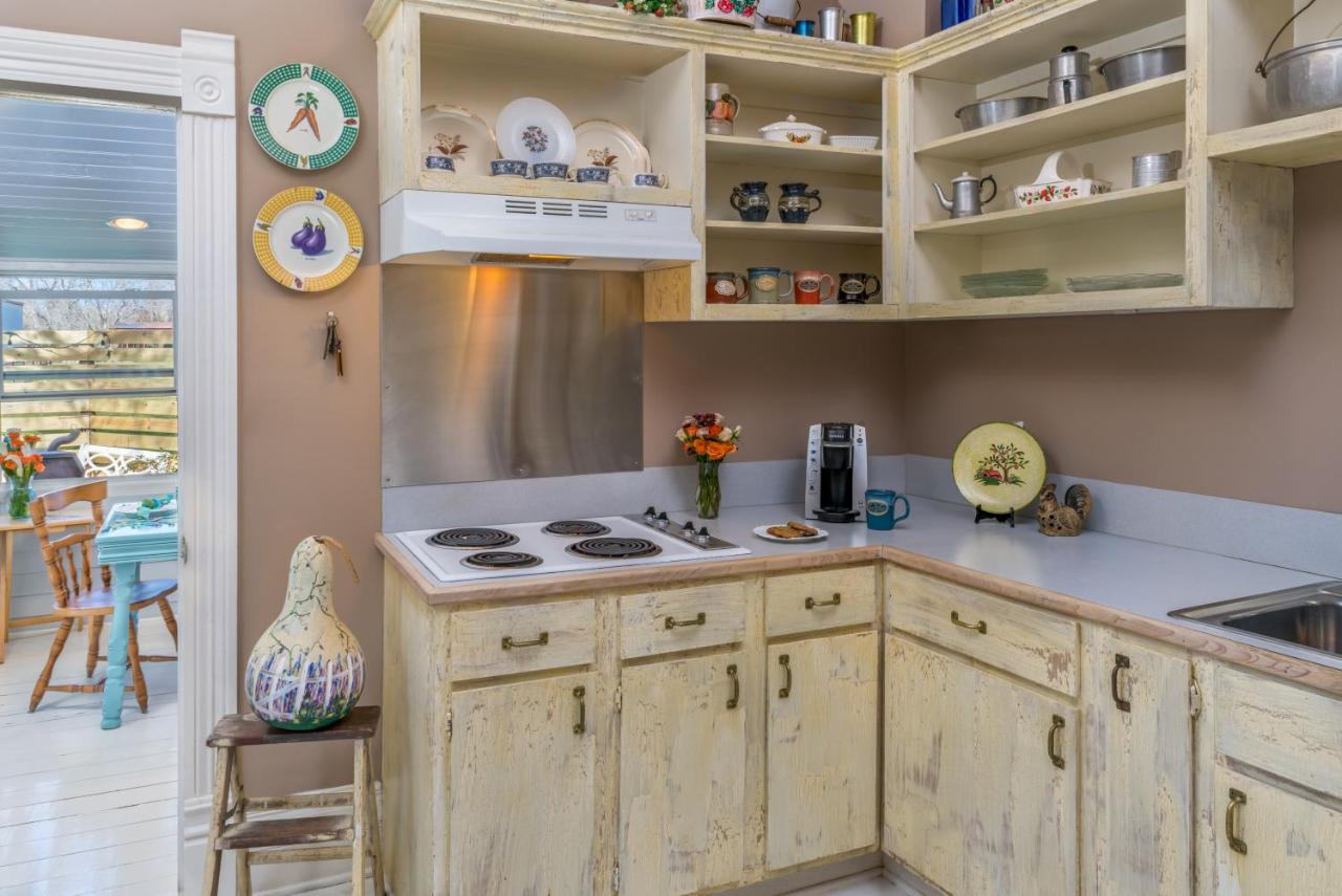  | Maison D'Memoire Bed & Breakfast Cottages