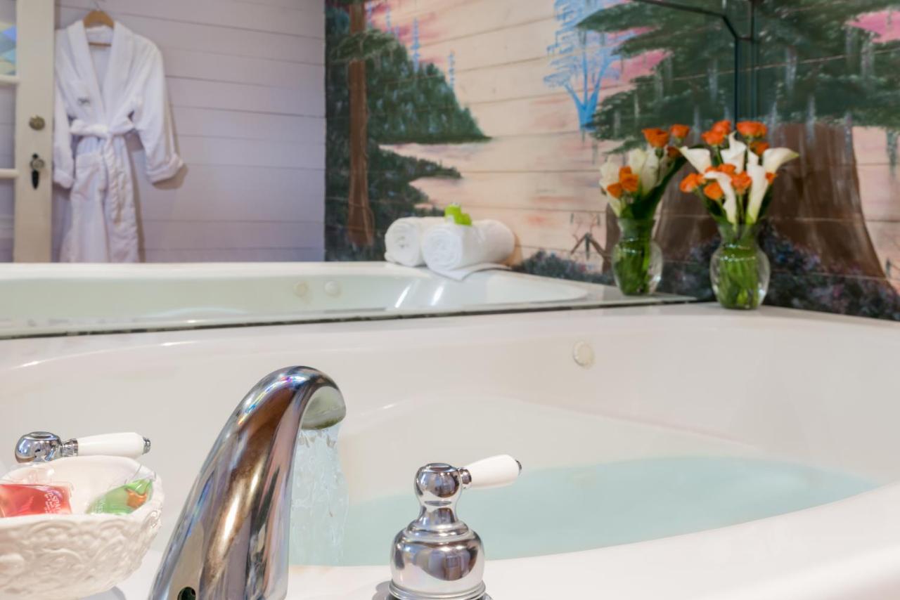  | Maison D'Memoire Bed & Breakfast Cottages