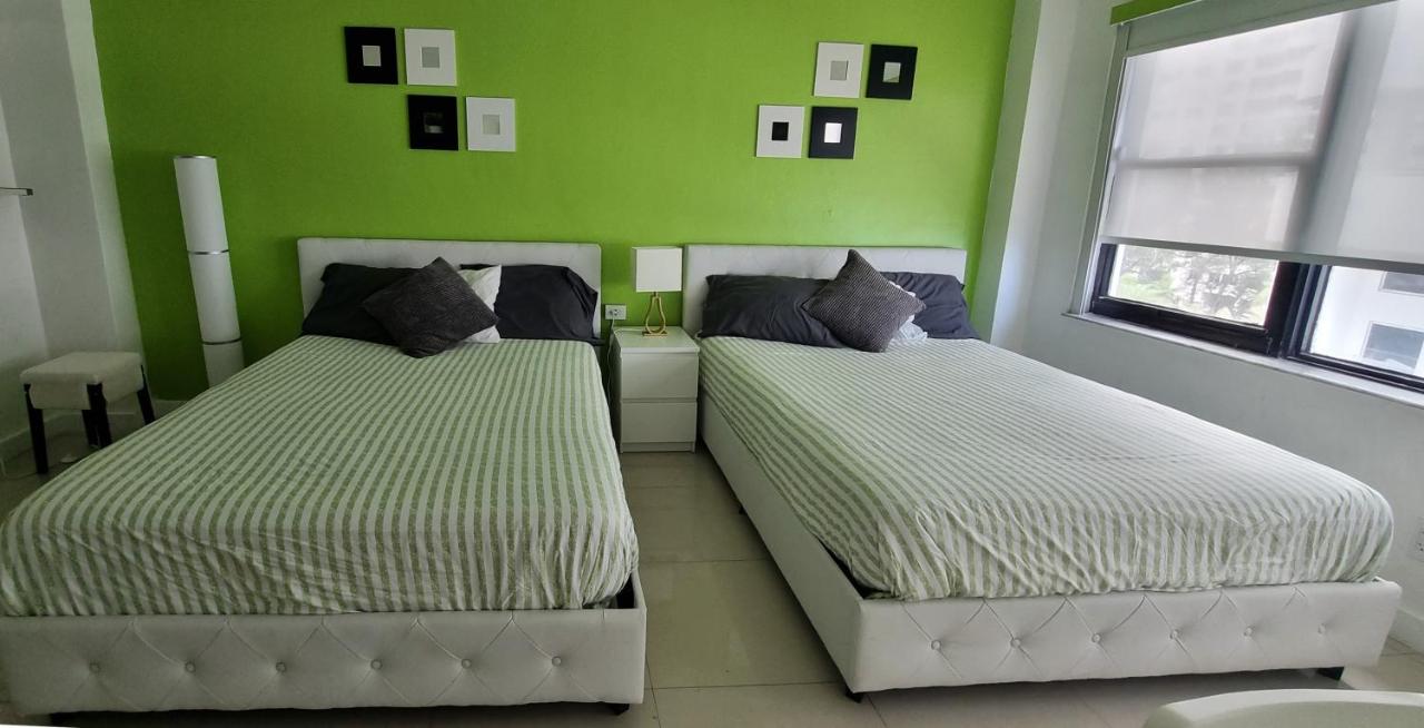 | Miami Beach Suncoast apartments VII