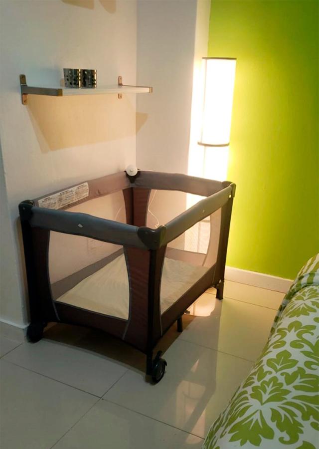 | Miami Beach Suncoast apartments VII