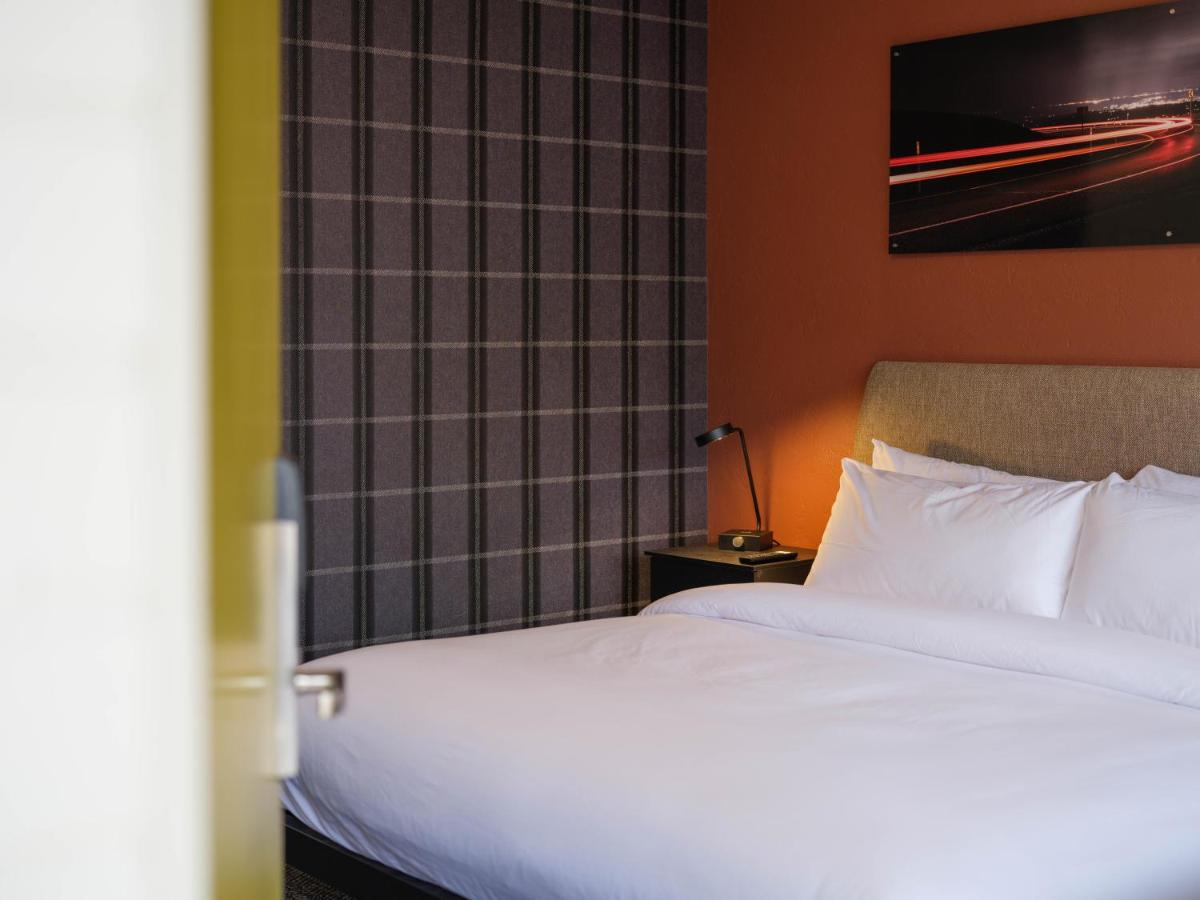 King Room at Motolodge
