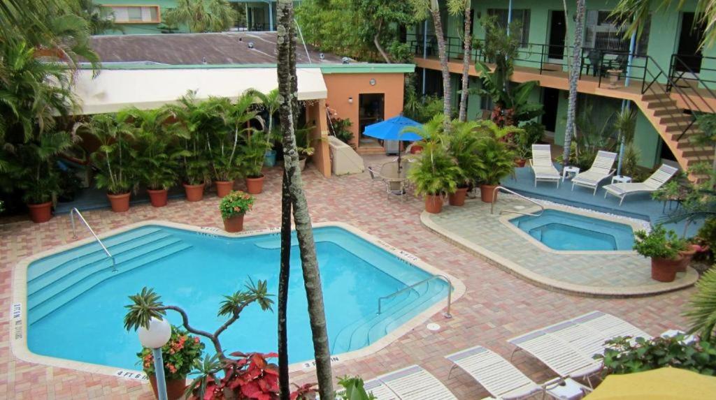 | Victoria Park Hotel